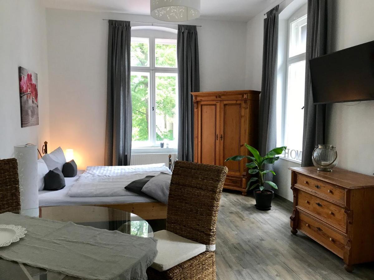 Dein Gutshof Hotel & Ferienwohnungen Görlitz Quarto foto
